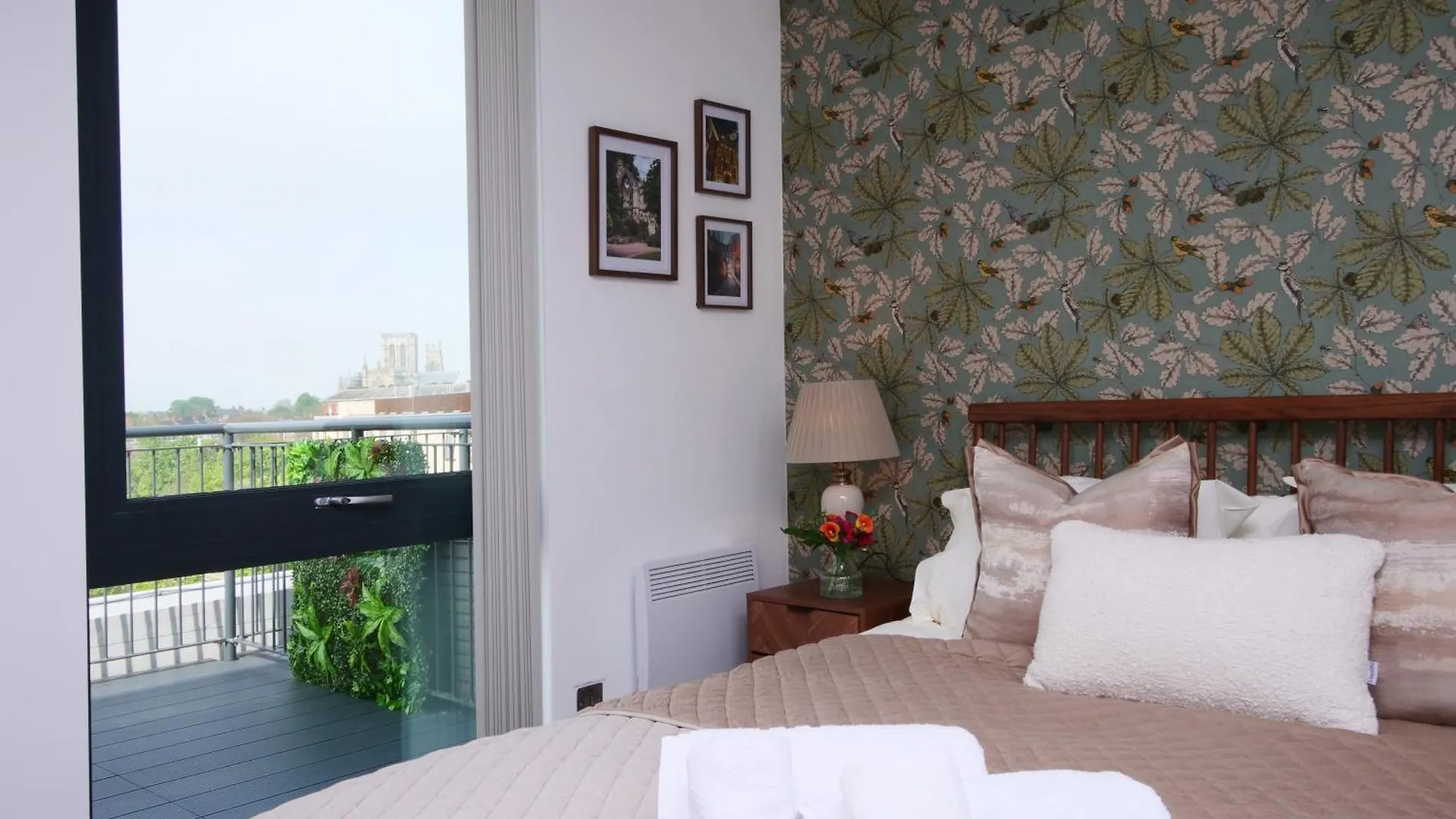 Apartment 59 York